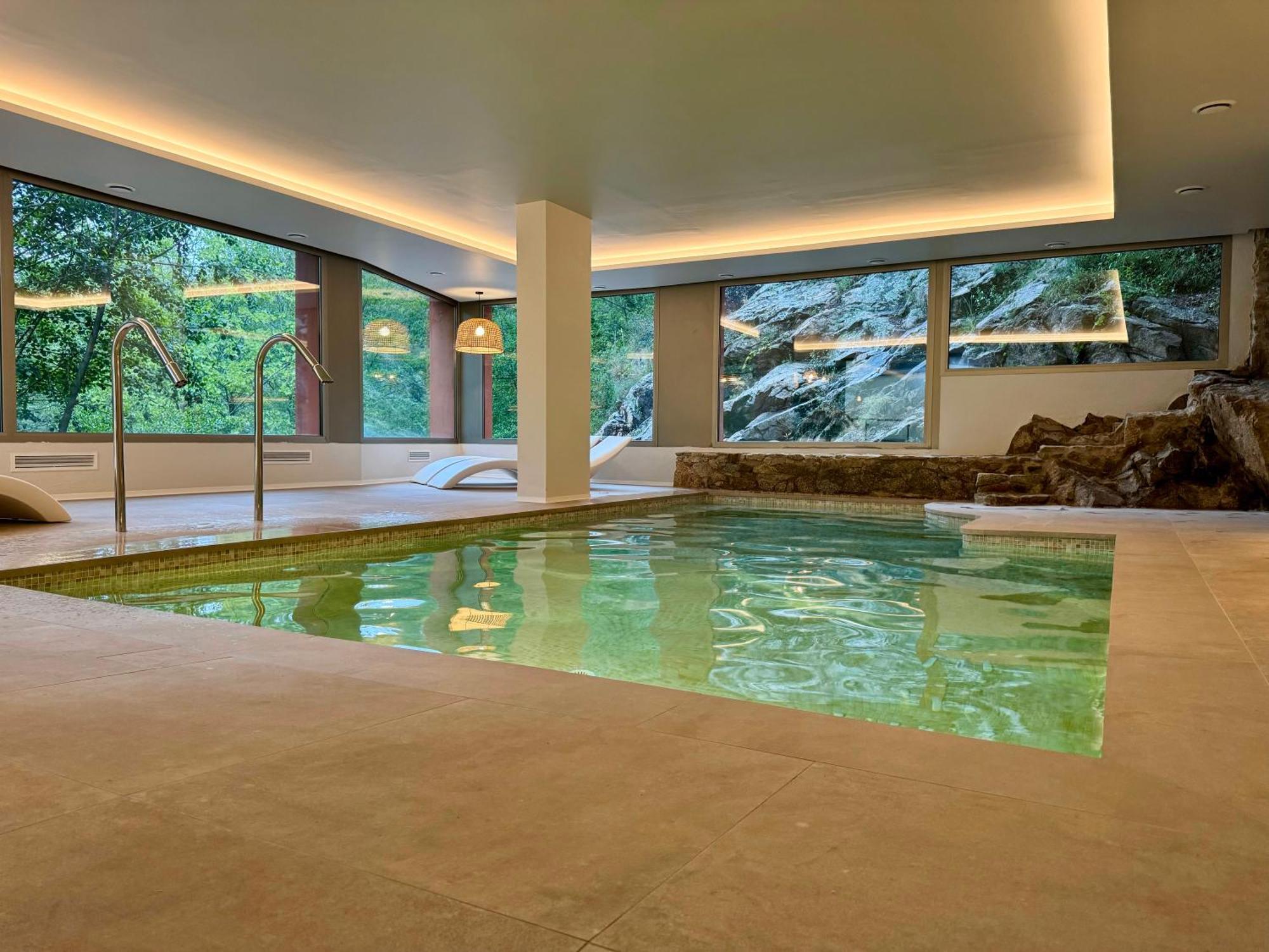 Hotel Spa La Central - Adults Only Maçanet de Cabrenys Buitenkant foto